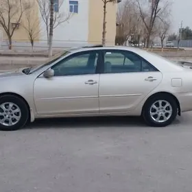 Toyota Camry 2005