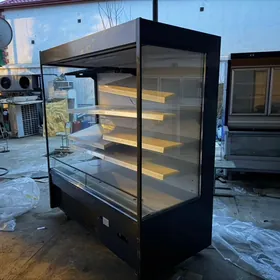 holodilnik witrina market