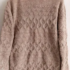 Вязаный свитер б/у раз.46