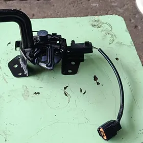 HYUNDAI SANTA FE kapot zamogy