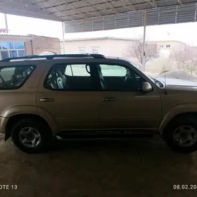 Toyota Sequoia 2001