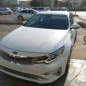 Kia Optima 2020