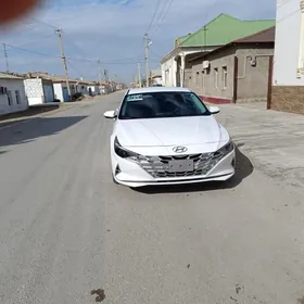 Hyundai Elantra 2021