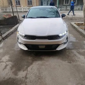 Kia K5 2022