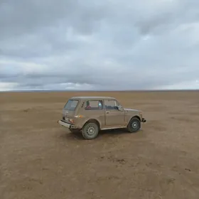 Lada Niva 1990