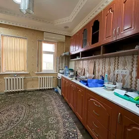 Satlyk Mir2. 9/6. 3Kom. 86m²