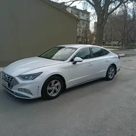 Hyundai Sonata 2020