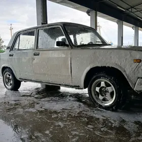 Lada 2107 2000