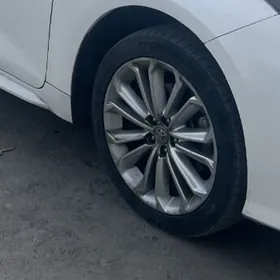 Corolla Teker 17 lik