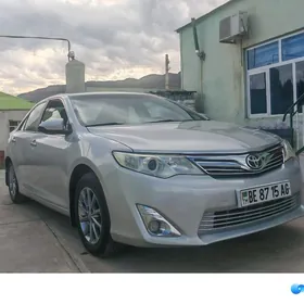 Toyota Camry 2012