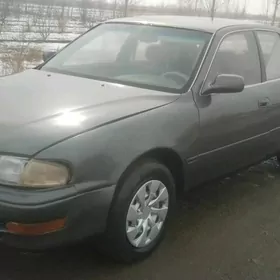 Toyota Camry 1991
