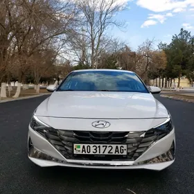 Hyundai Elantra 2021