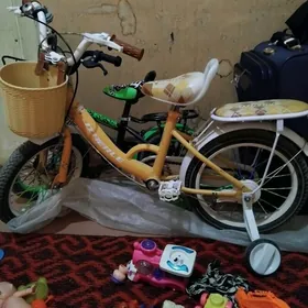 продаю 2 велосипеда женский и