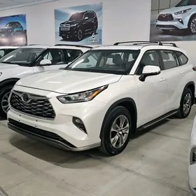Toyota Highlander 2020