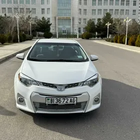 Toyota Corolla 2014