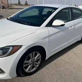 Hyundai Elantra 2017