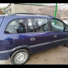 Opel Zafira 2000