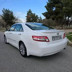 Toyota Camry 2010