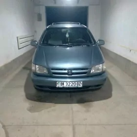 Toyota Sienna 1999