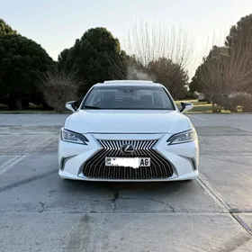 Lexus ES 350 2020