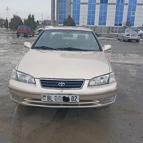 Toyota Camry 1999