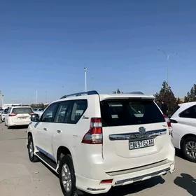 Toyota Land Cruiser Prado 2014