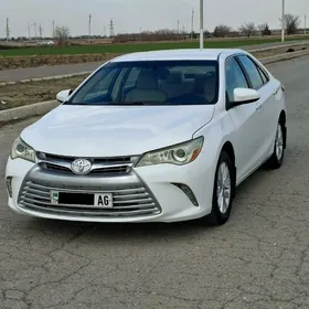 Toyota Camry 2017