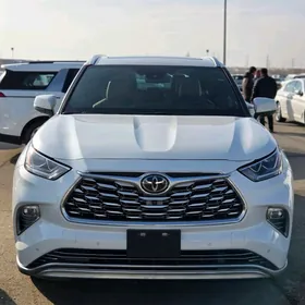 Toyota Highlander 2020