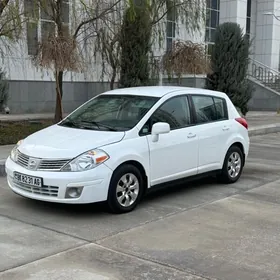 Nissan Versa 2010