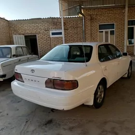 Toyota Camry 1993