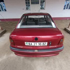 Opel Astra 1993