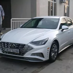 Hyundai Sonata 2022