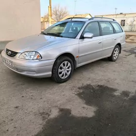 Toyota Avensis 2002