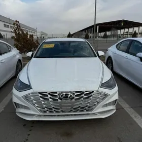 Hyundai Sonata 2021
