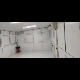 Stalawoý kafeda edip bolýar