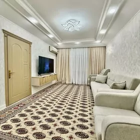 10 мкр 3эт 4 ком в 3 ком 72м²