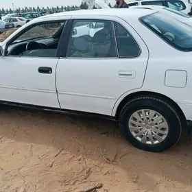 Toyota Camry 1994