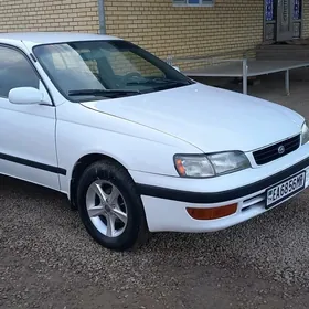 Toyota Corona 1995