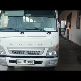 Mitsubishi Canter 2026