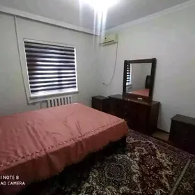 Аренда 3 комн Ереванская 3 эт