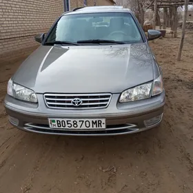 Toyota Camry 1997