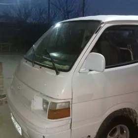 Toyota Hiace 1998