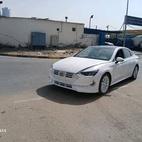 Hyundai Sonata 2021