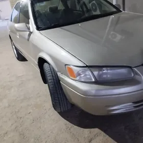 Toyota Camry 1997
