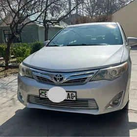 Toyota Camry 2012