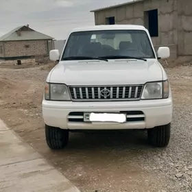 Toyota Land Cruiser Prado 1999