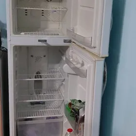 ХОЛОДИЛЬНИК LG СУХОЙ МОРОЗ