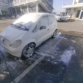 Mercedes-Benz A150 2000