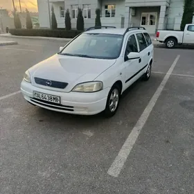 Opel Astra 2000