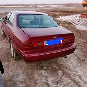 Toyota Camry 1997